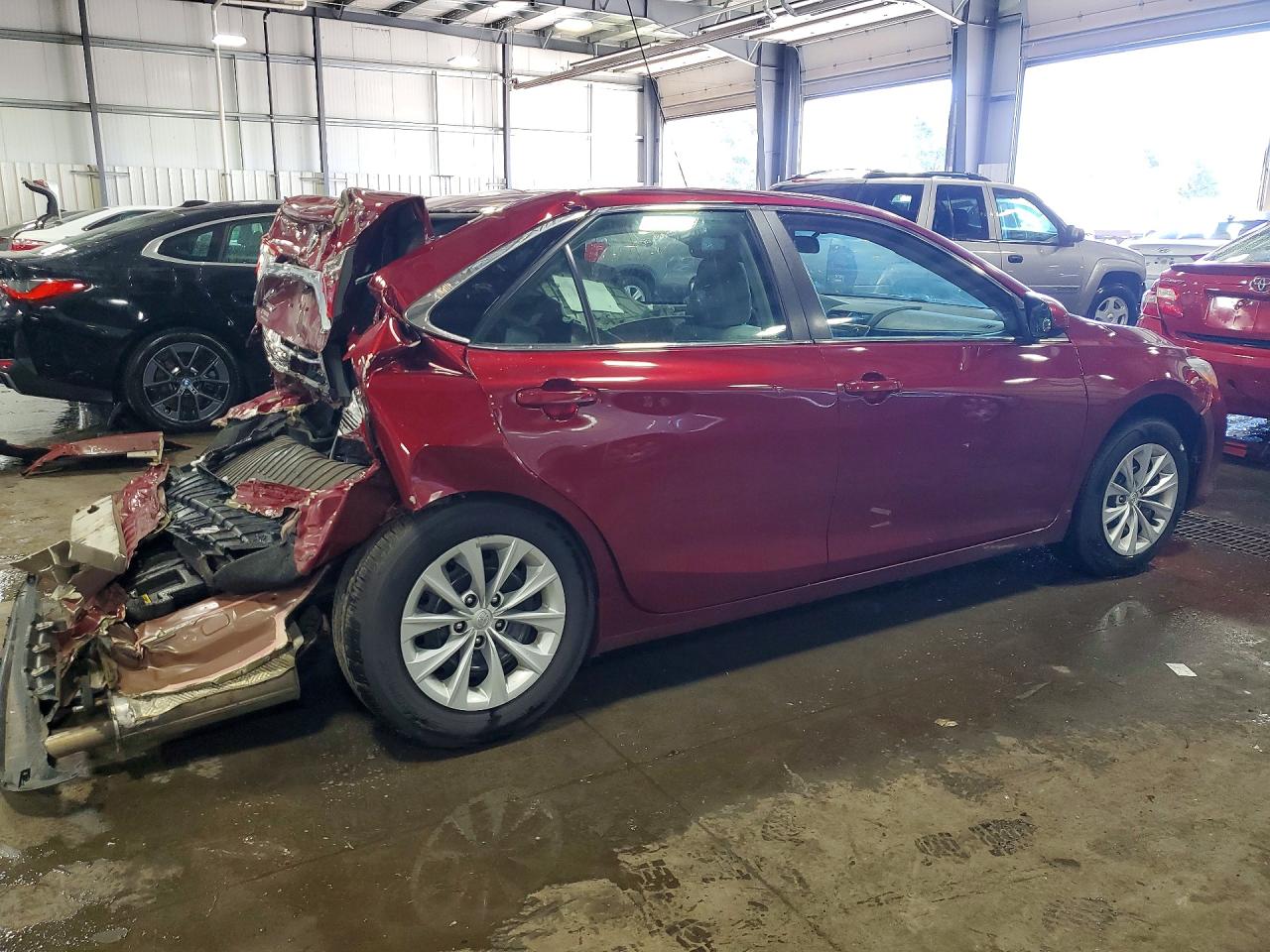 2017 TOYOTA CAMRY