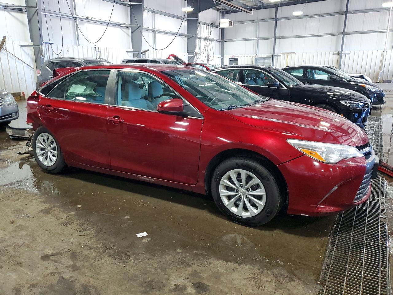 2017 TOYOTA CAMRY