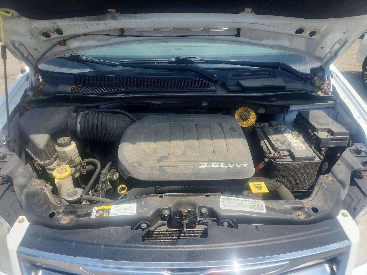 2014 CHRYSLER MINIVAN