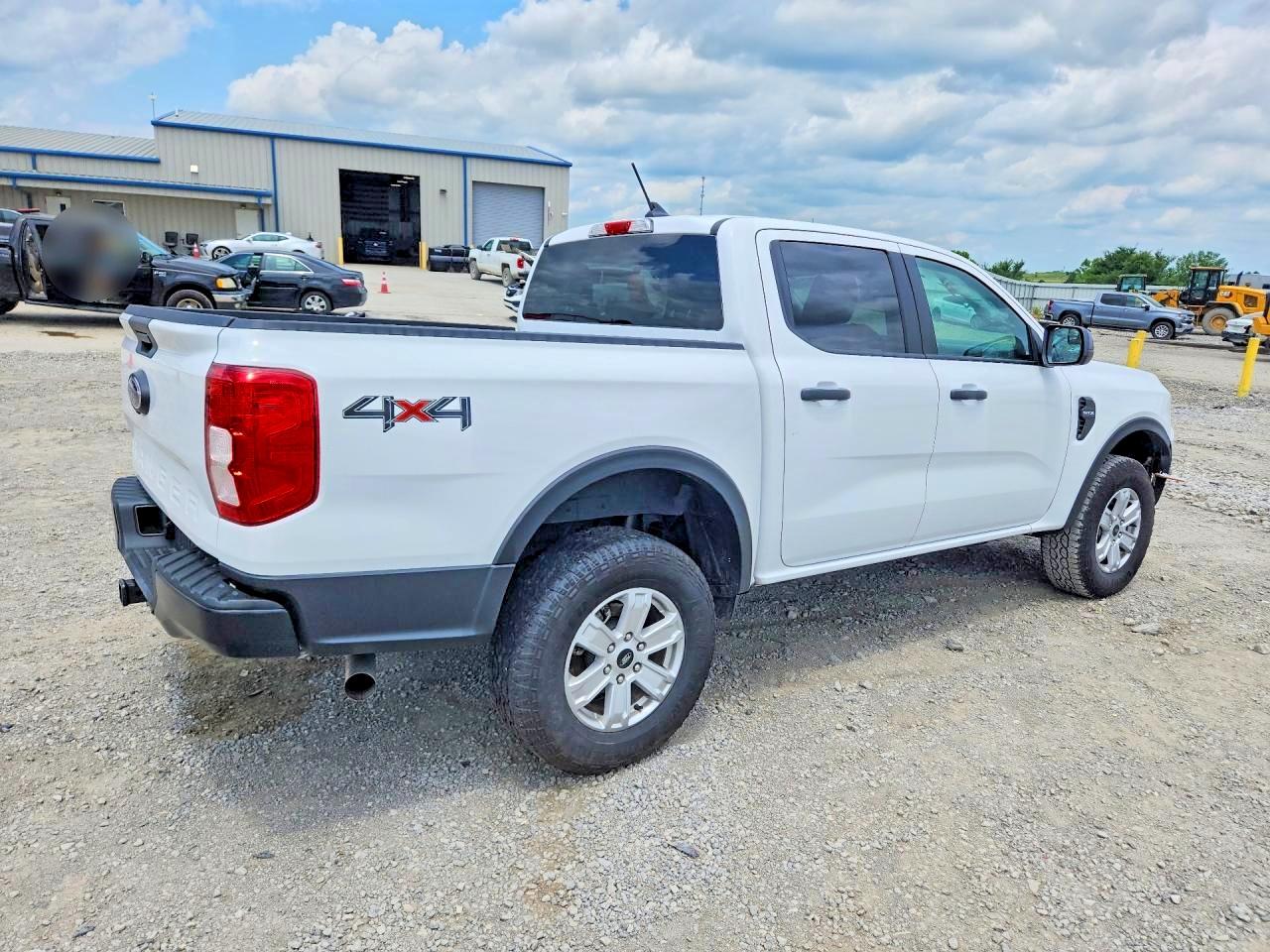 2025 FORD RANGER