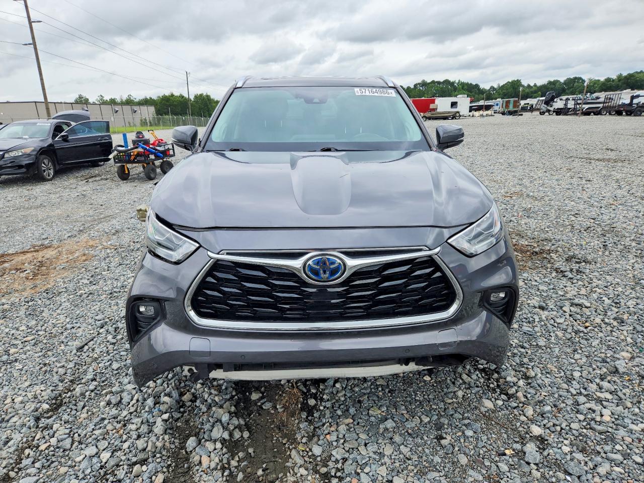 2021 TOYOTA HIGHLANDER