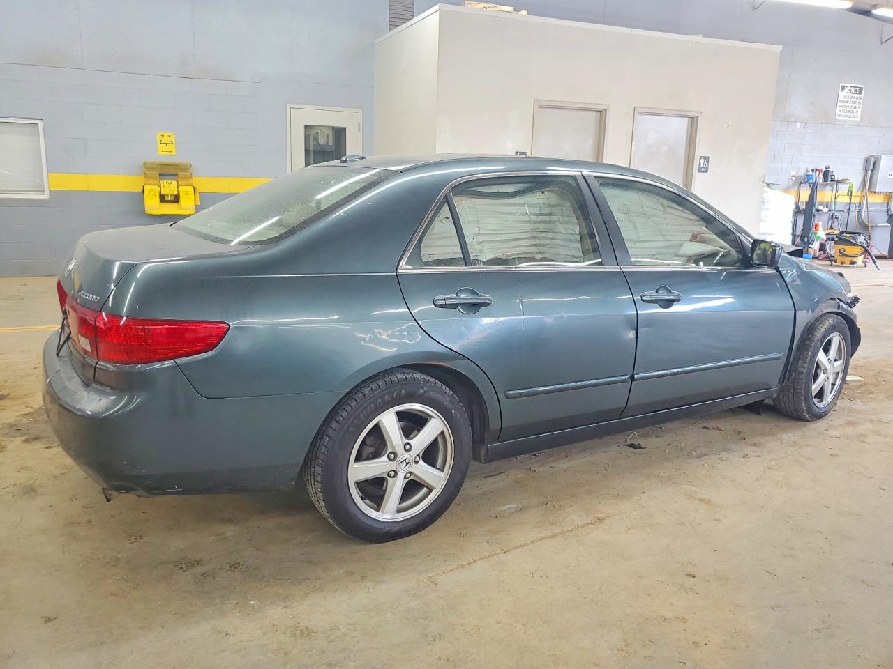 2005 HONDA ACCORD
