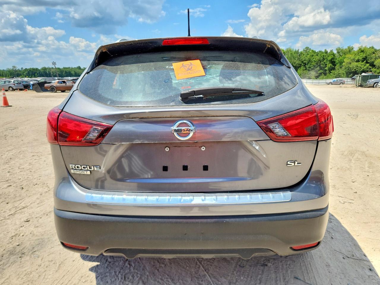 2017 NISSAN ROGUE