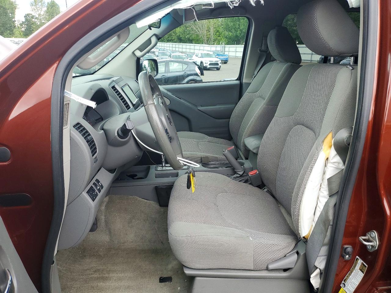2016 NISSAN FRONTIER