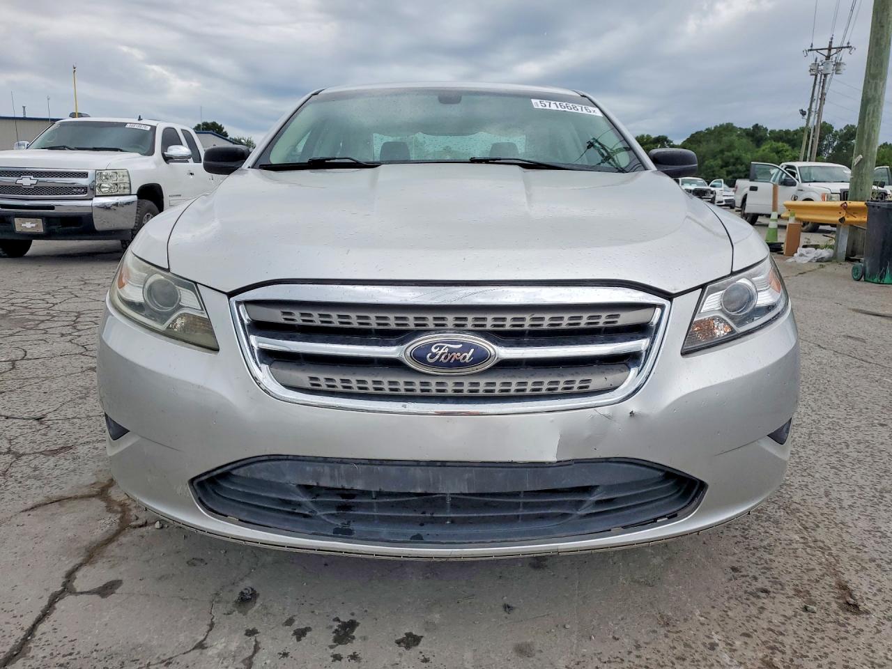 2011 FORD TAURUS