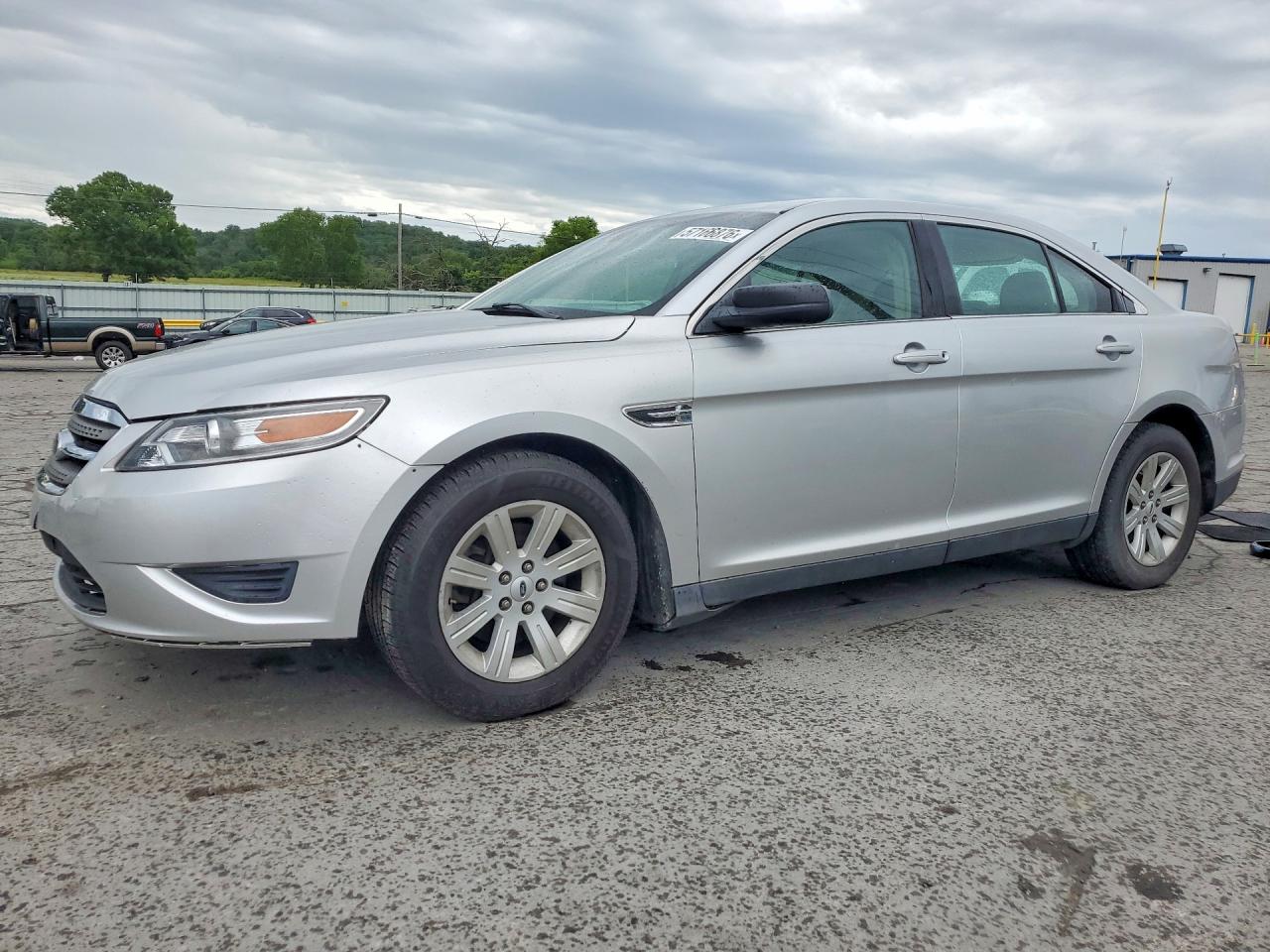 2011 FORD TAURUS