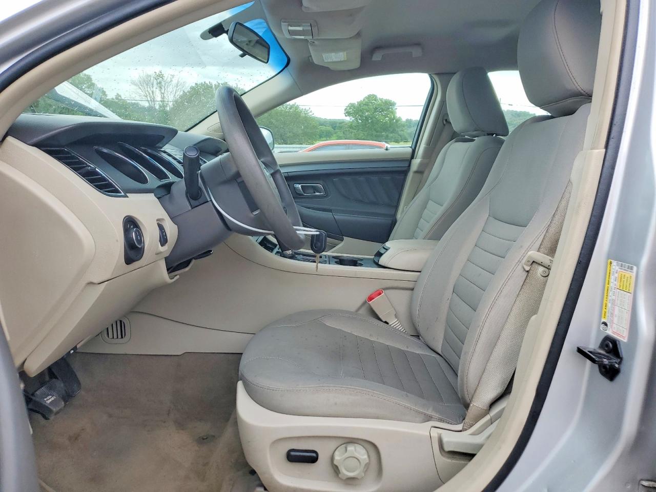 2011 FORD TAURUS
