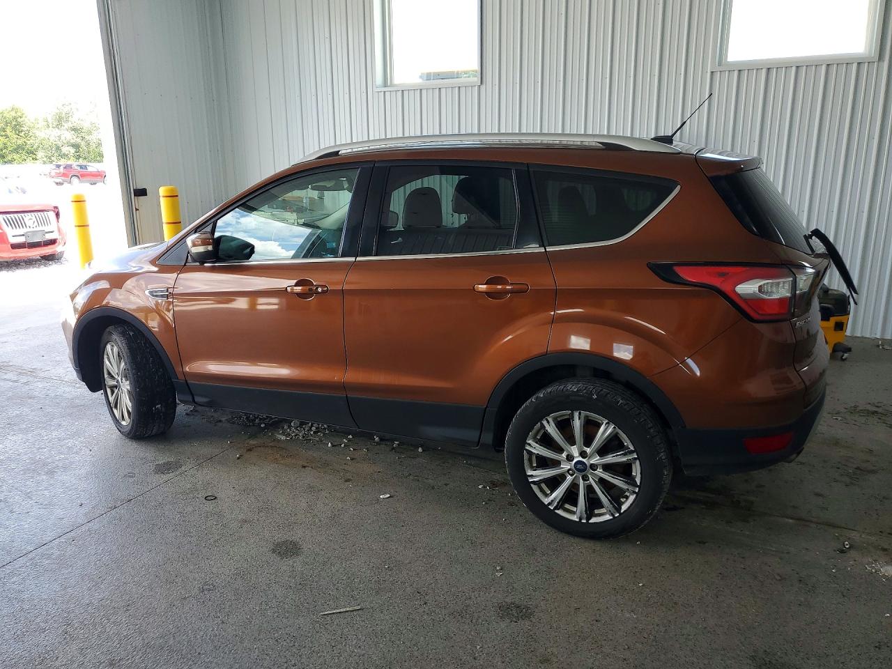 2017 FORD ESCAPE