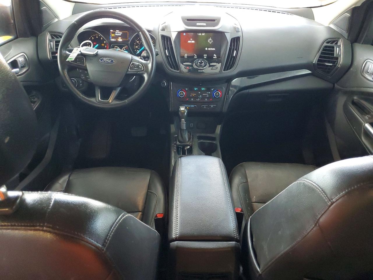 2017 FORD ESCAPE