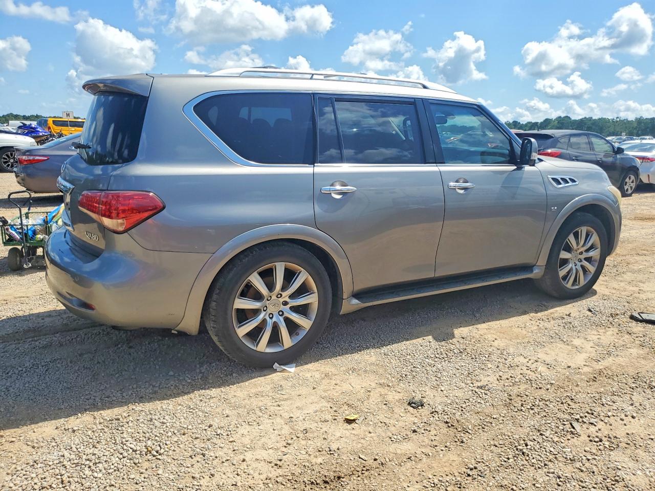 2014 INFINITI QX80