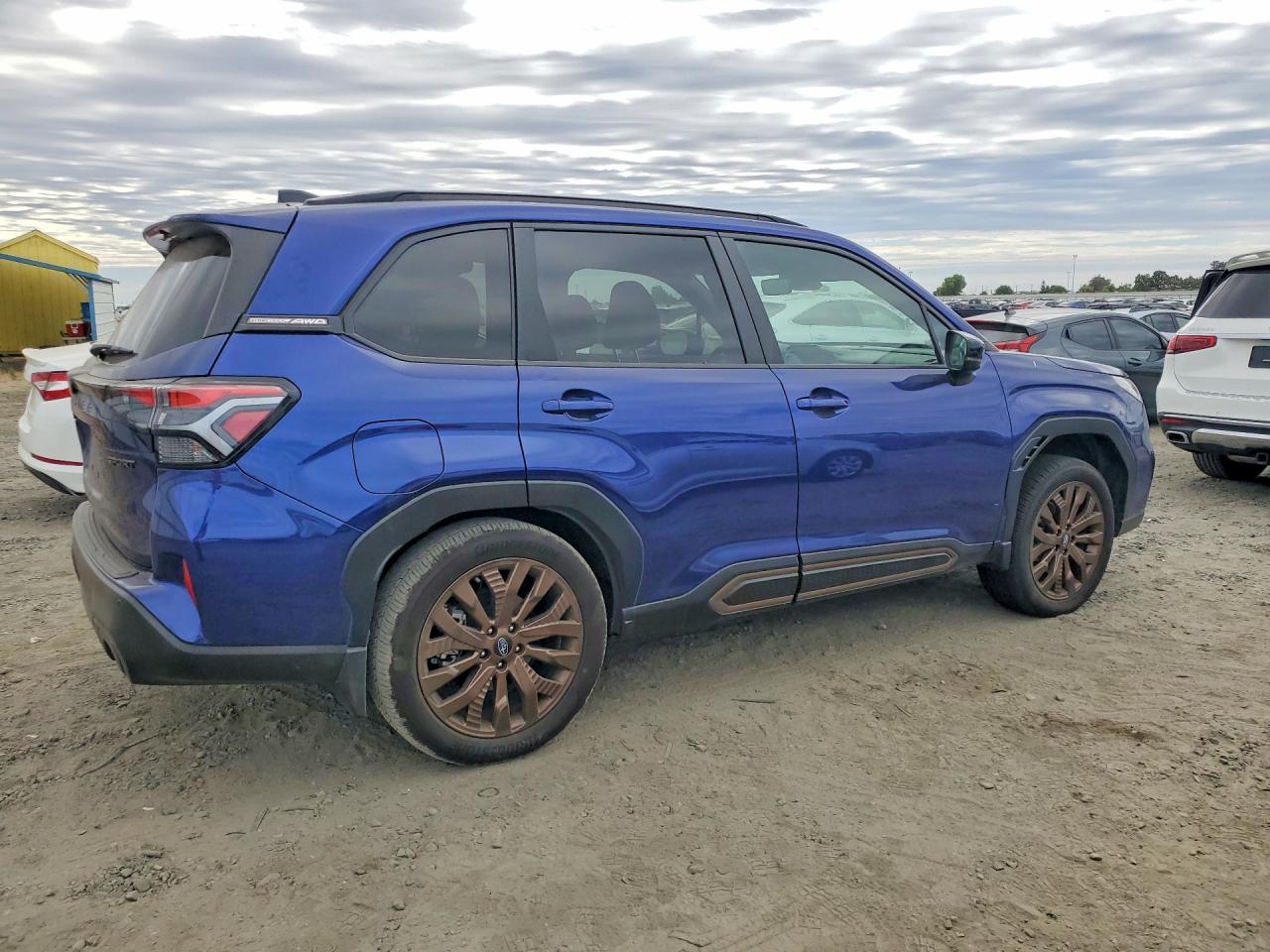 2025 SUBARU FORESTER