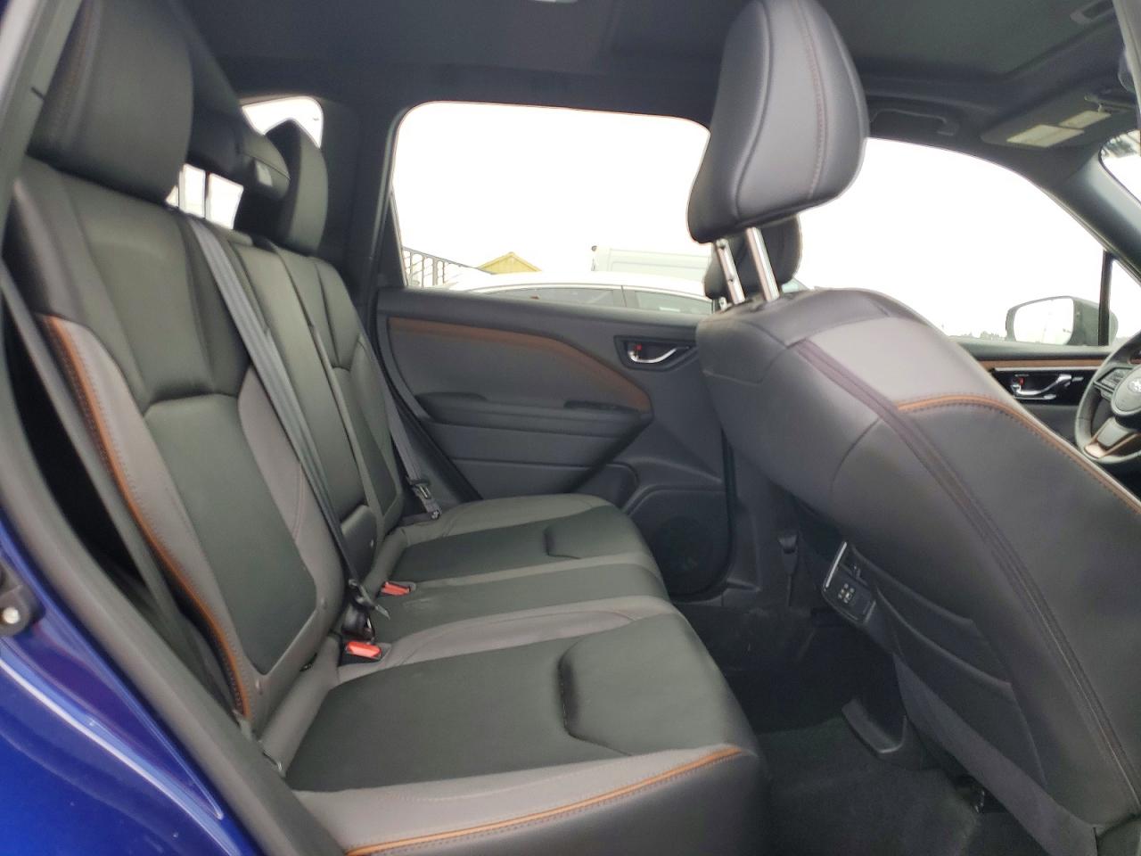 2025 SUBARU FORESTER