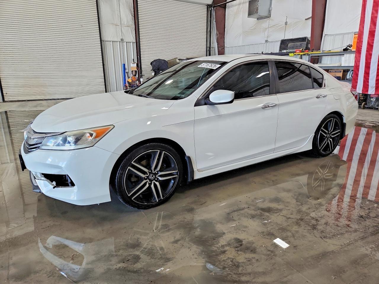 2017 HONDA ACCORD