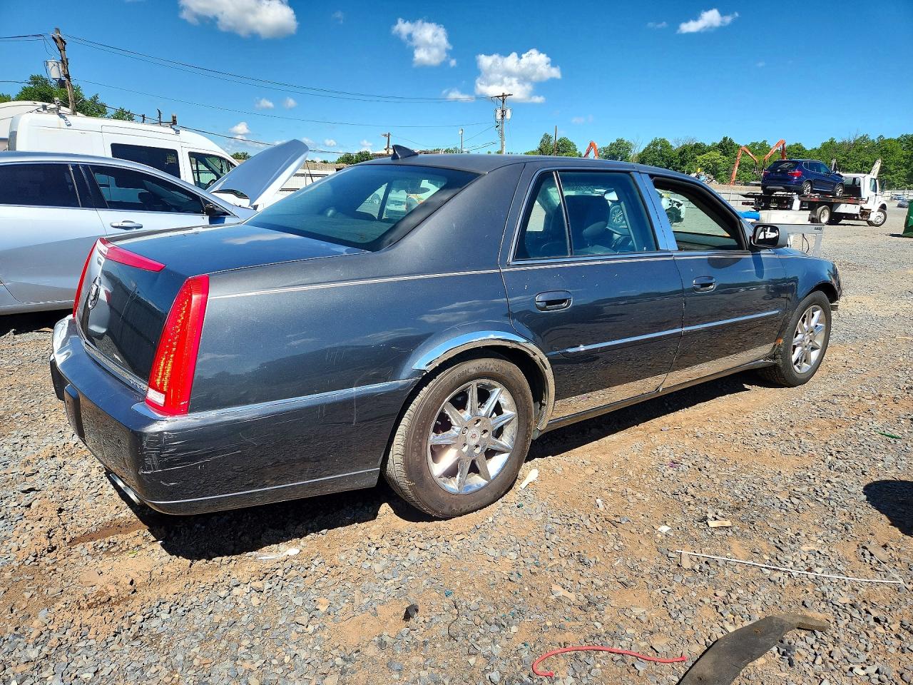 2011 CADILLAC DTS