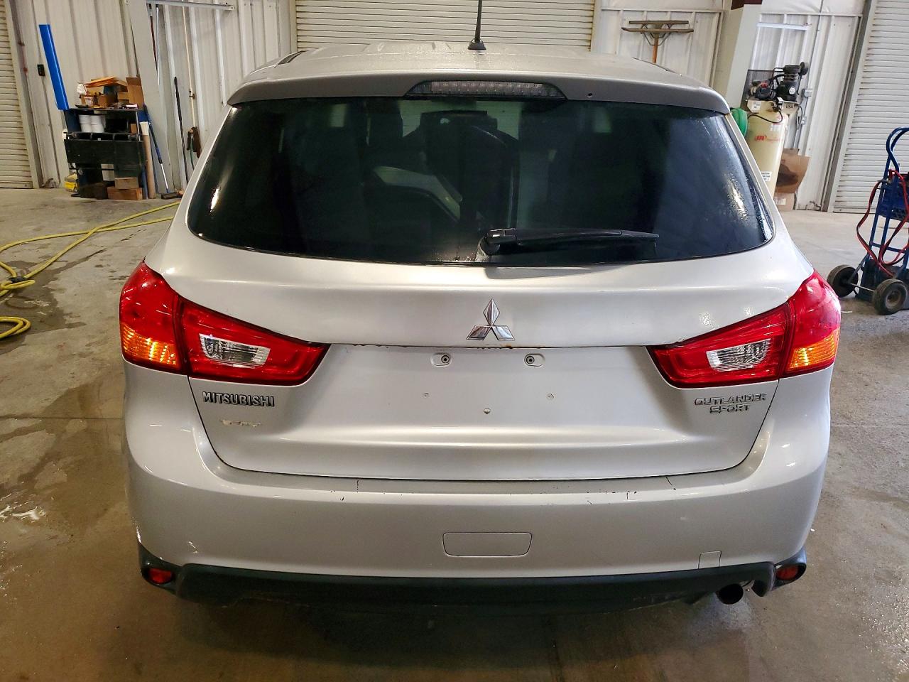 2013 MITSUBISHI OUTLANDER