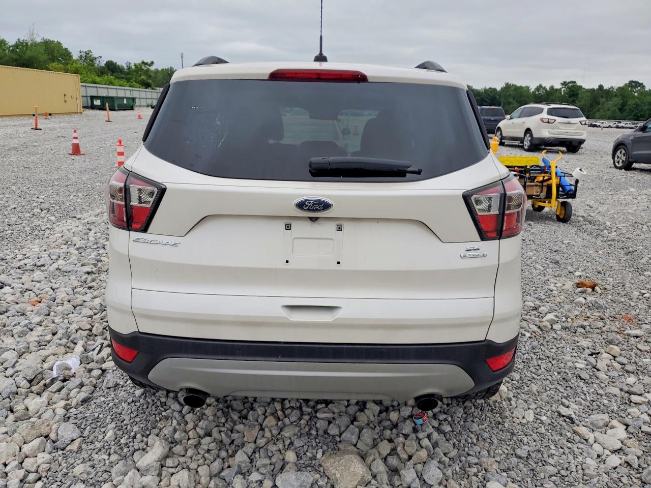 2017 FORD ESCAPE