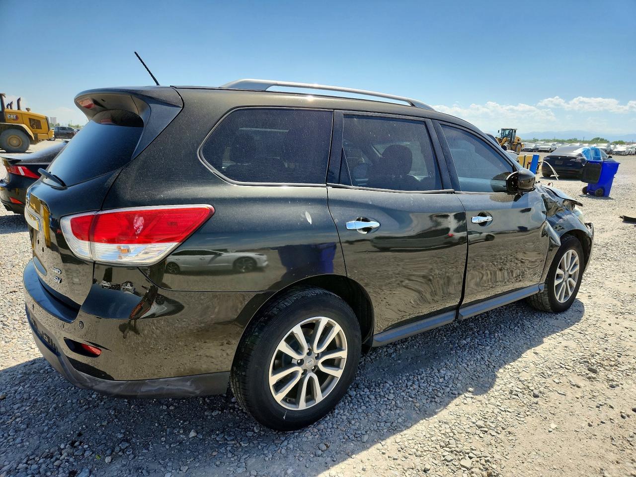 2015 NISSAN PATHFINDER