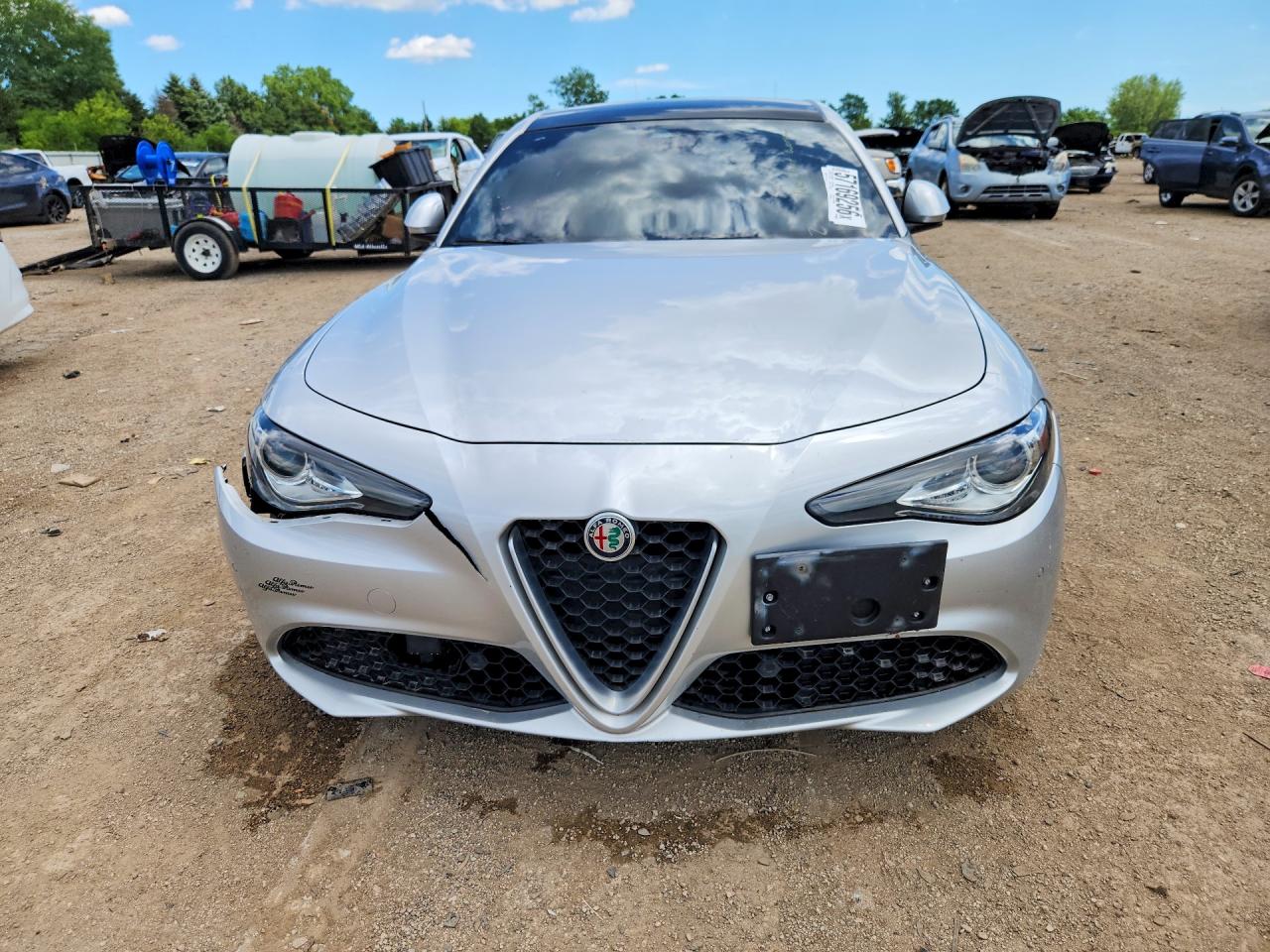 2017 ALFA ROMEO GIULIA