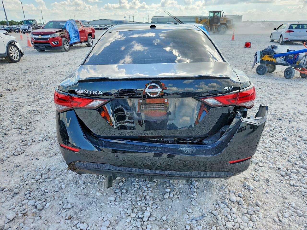 2024 NISSAN SENTRA