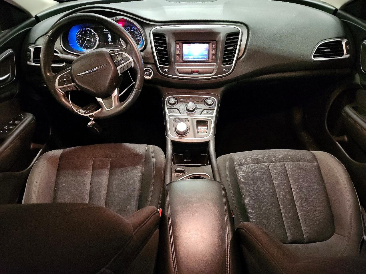 2015 CHRYSLER 200