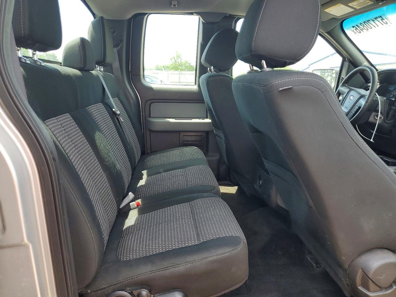 2014 FORD F150