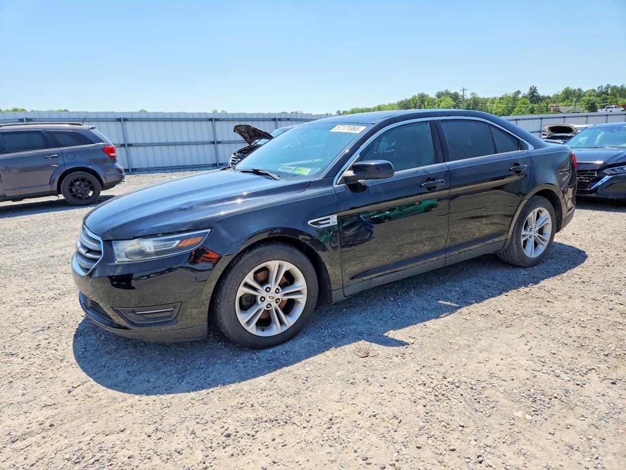 2016 FORD TAURUS