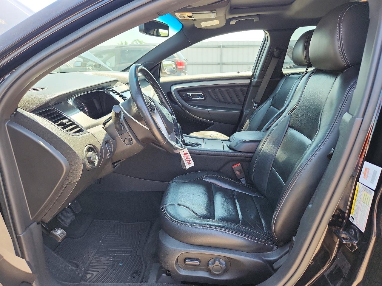 2016 FORD TAURUS