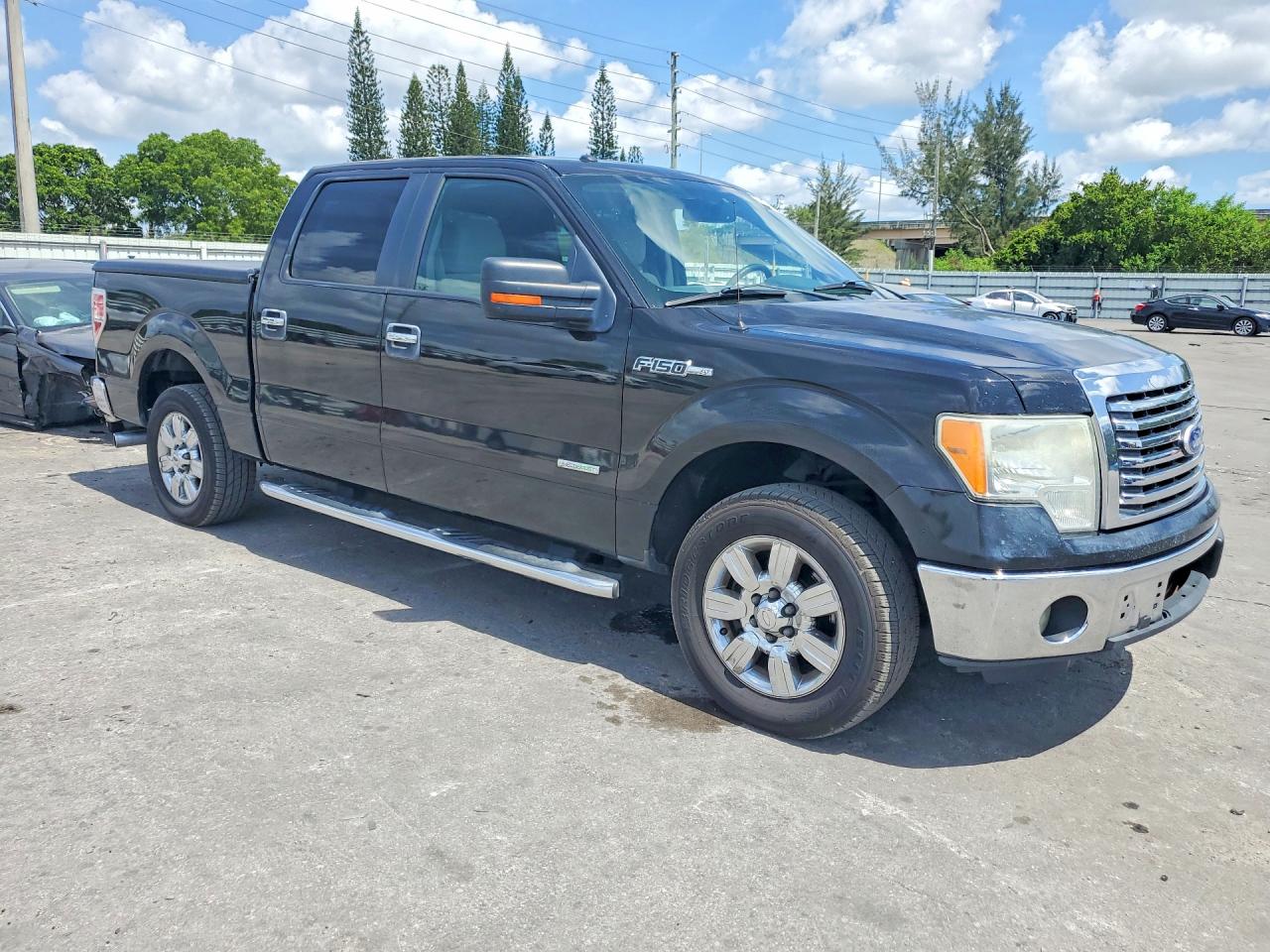 2011 FORD F150