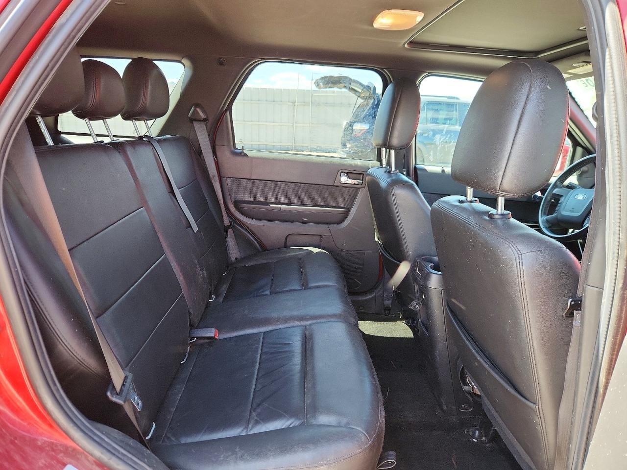2012 FORD ESCAPE