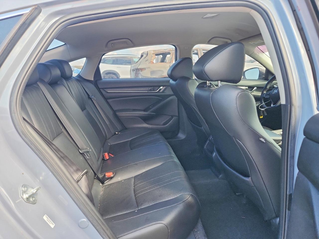 2021 HONDA ACCORD