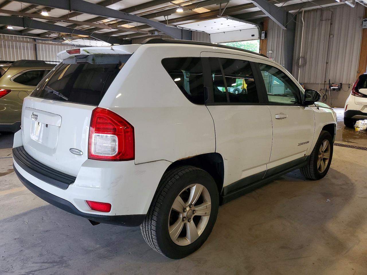 2011 JEEP COMPASS