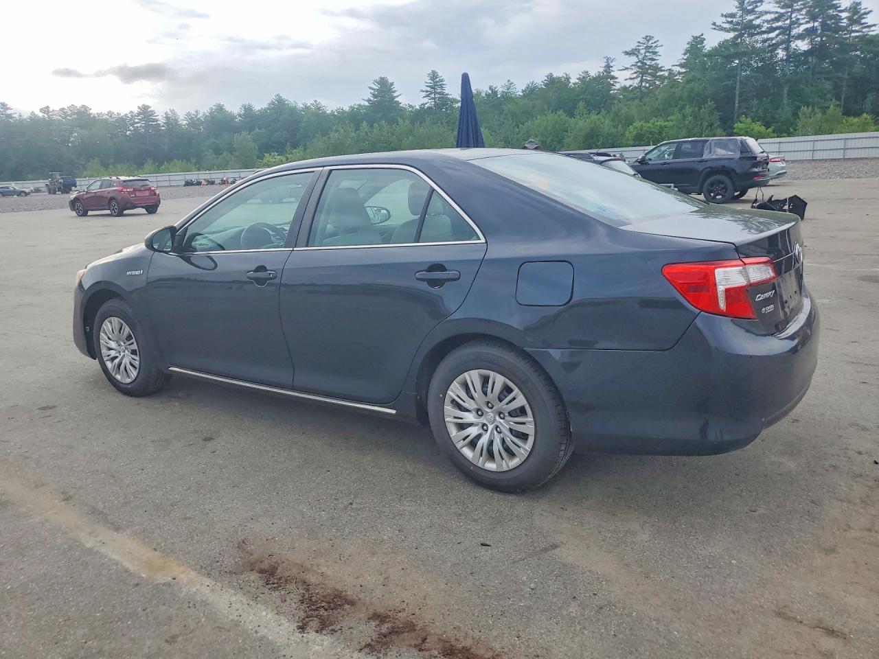 2014 TOYOTA CAMRY