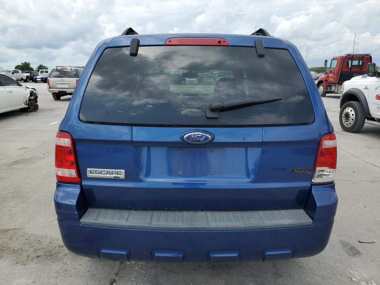 2008 FORD ESCAPE
