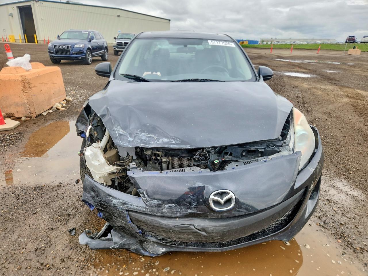 2013 MAZDA 3
