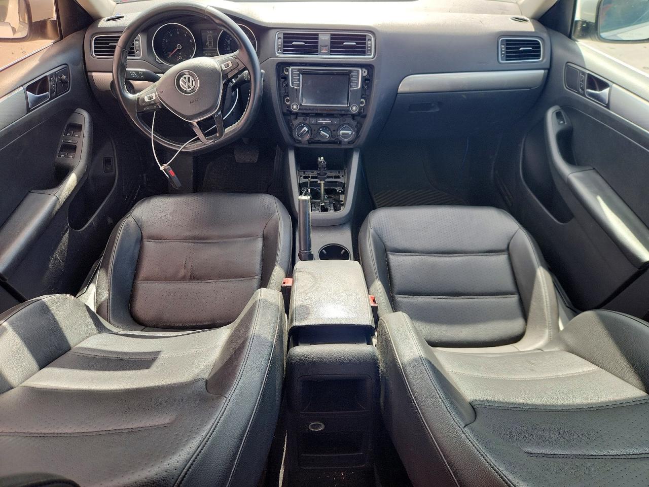 2017 VOLKSWAGEN JETTA