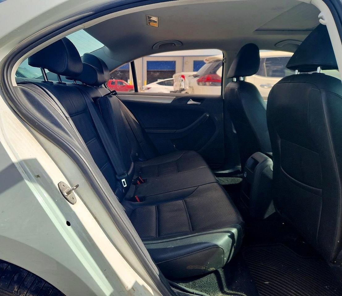 2017 VOLKSWAGEN JETTA