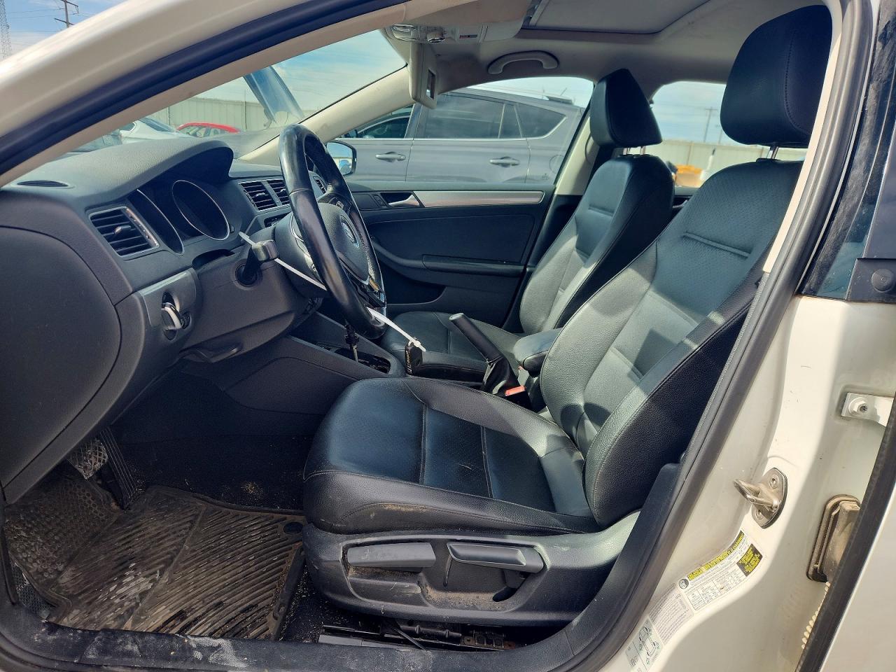 2017 VOLKSWAGEN JETTA