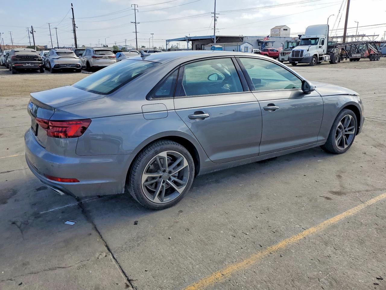 2019 AUDI A4