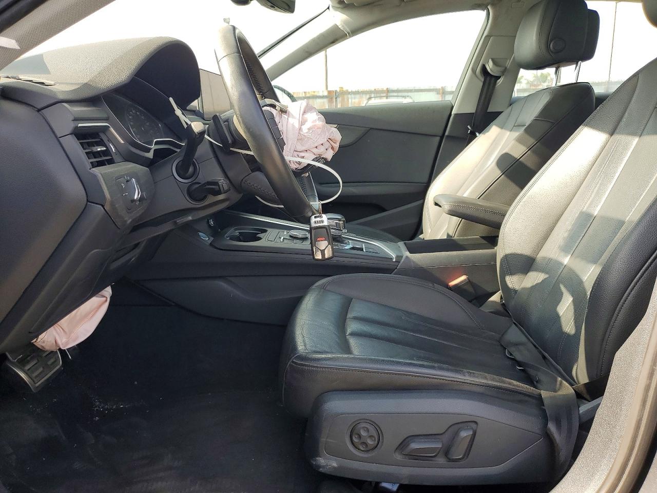 2019 AUDI A4