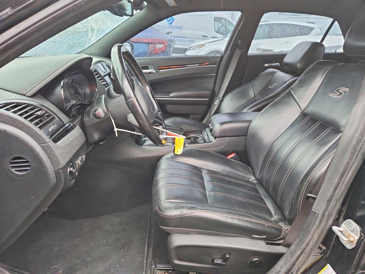 2019 CHRYSLER 300