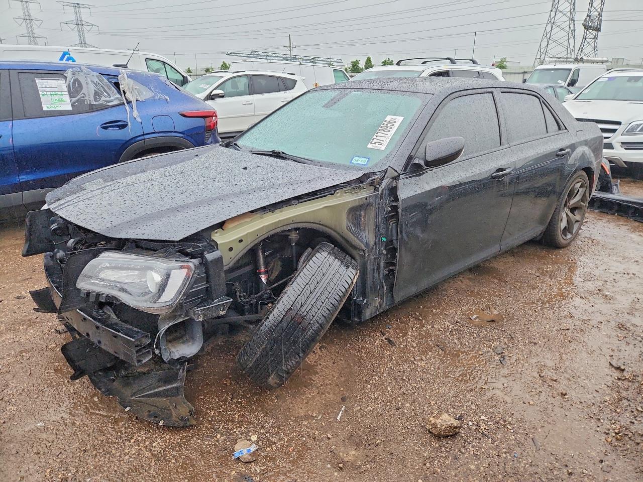2019 CHRYSLER 300