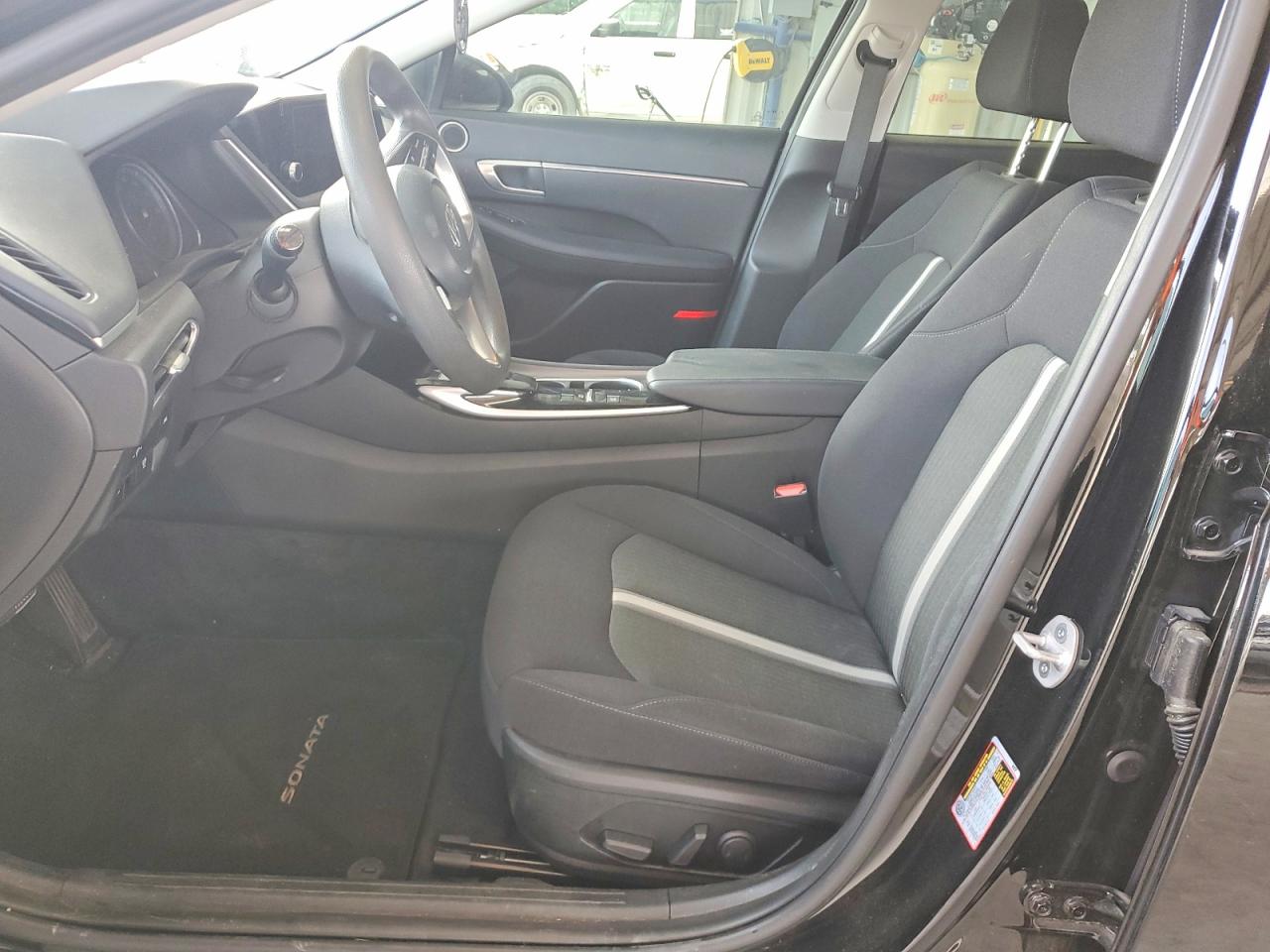2023 HYUNDAI SONATA