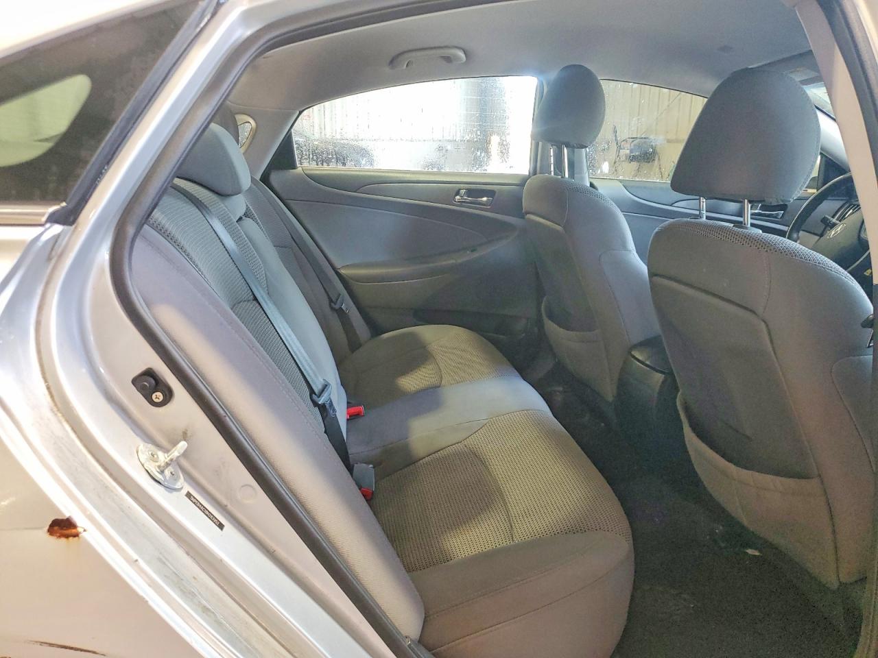 2011 HYUNDAI SONATA