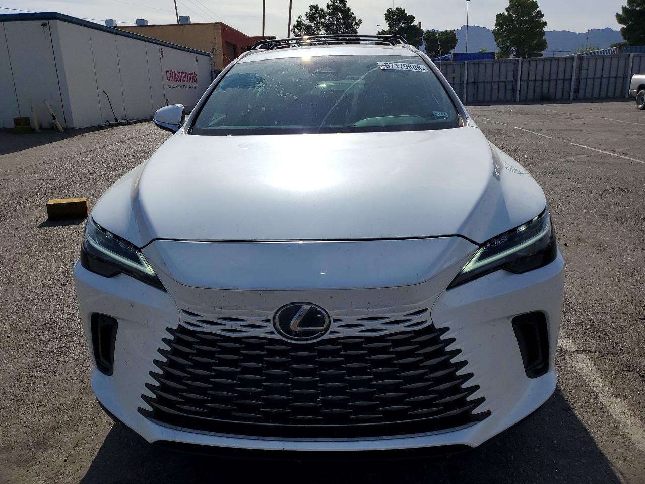 2025 LEXUS