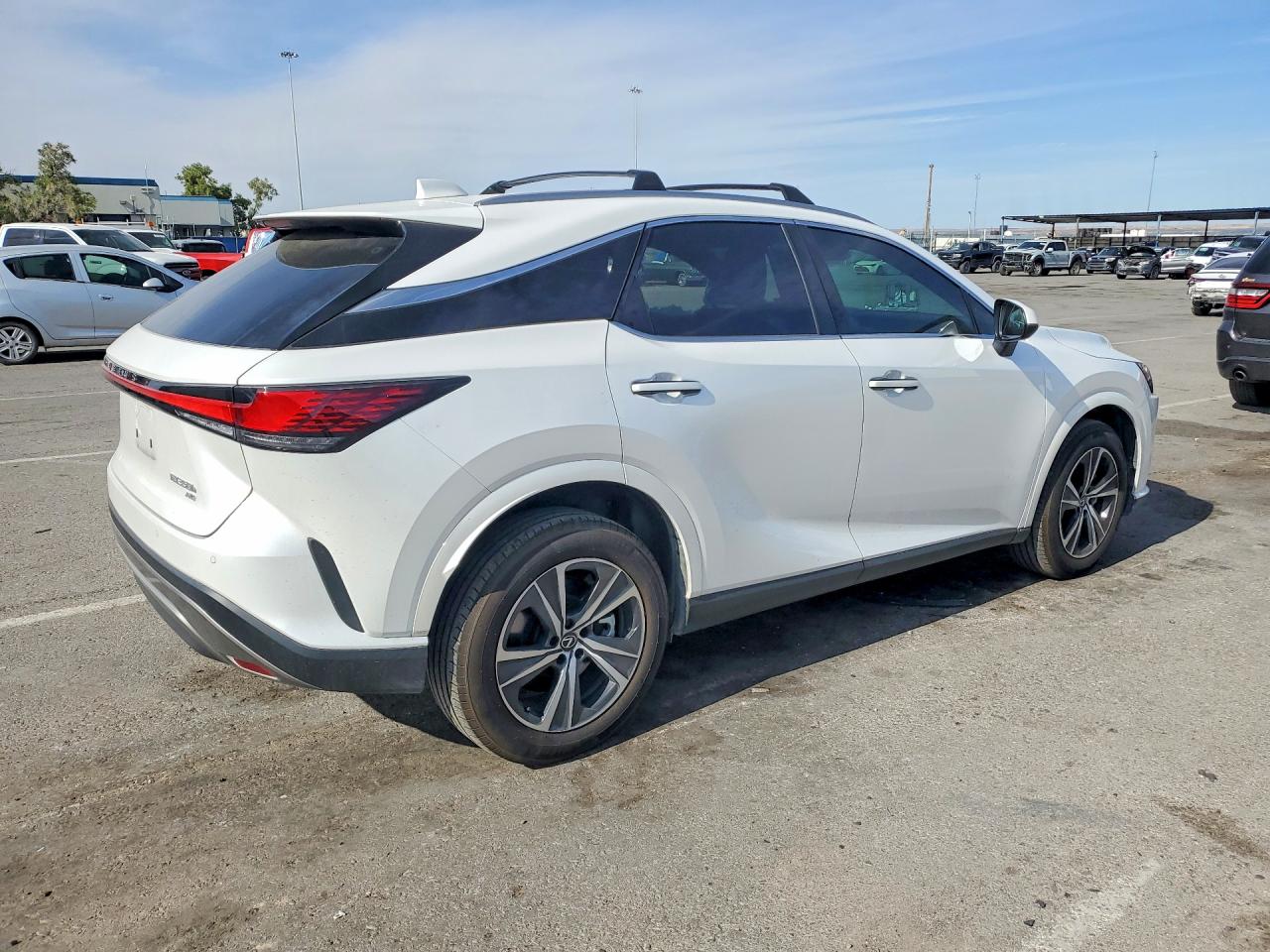 2025 LEXUS