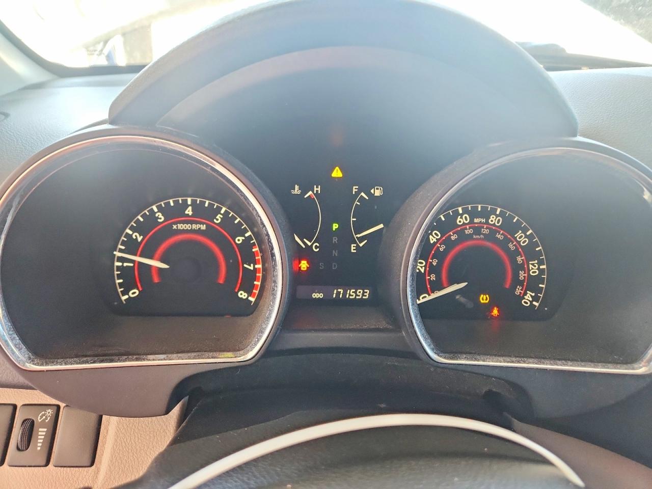 2011 TOYOTA HIGHLANDER