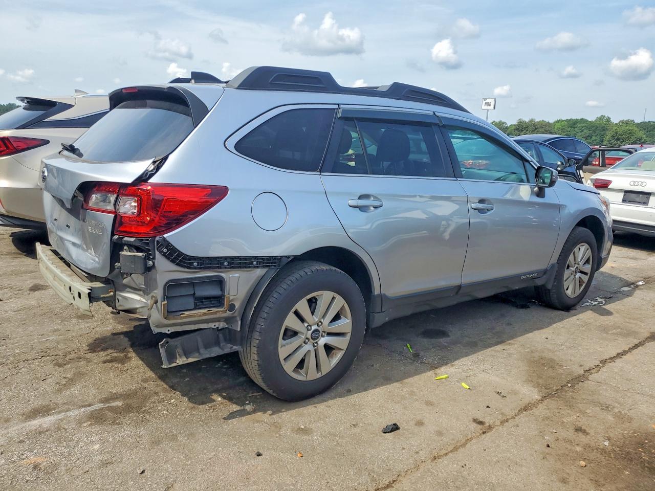 2017 SUBARU OUTBACK
