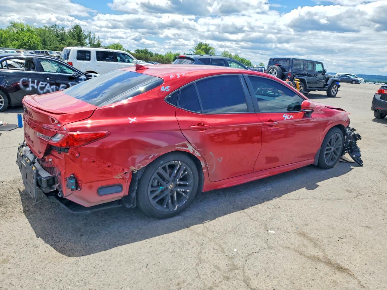 2025 TOYOTA CAMRY