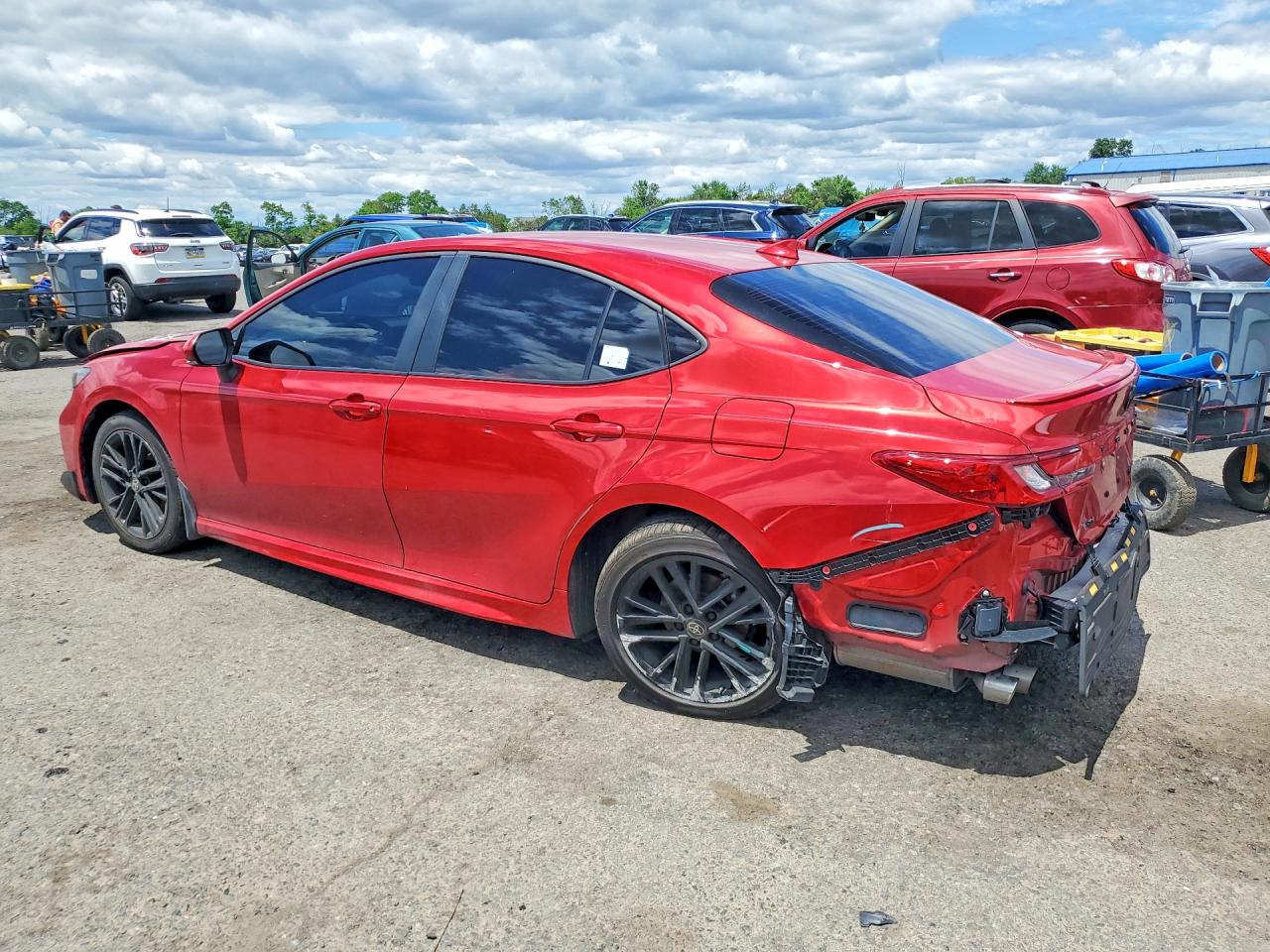 2025 TOYOTA CAMRY