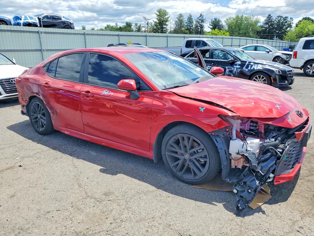 2025 TOYOTA CAMRY